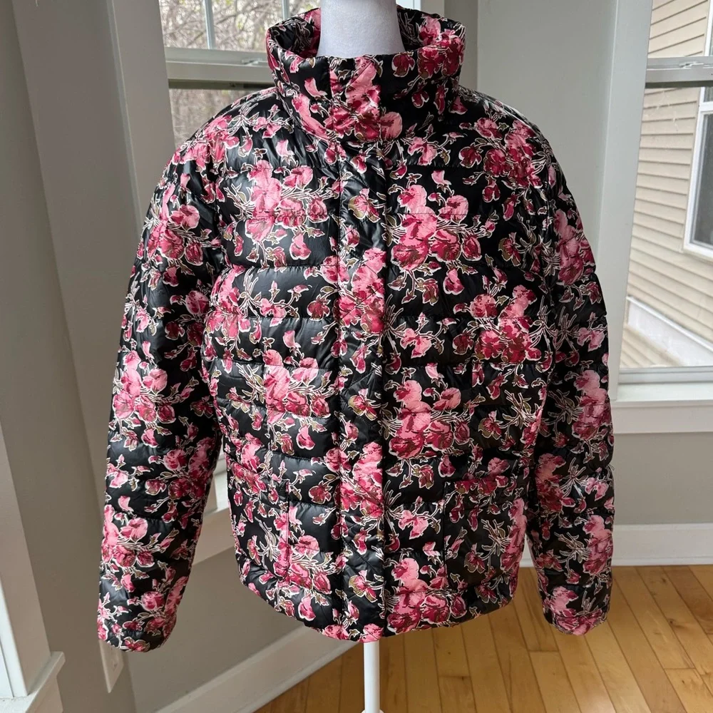 Lands’ End Black Pink Floral Cropped Puffer Jacket Size Girls XL Fits Women S-M